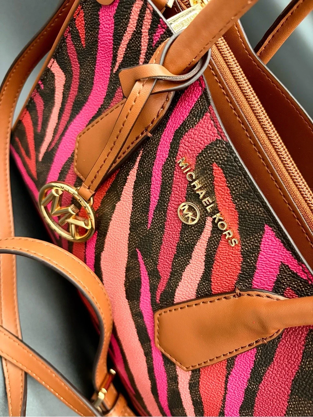 Michael Kors Maple Small Leather Satchel Handbag Purse in Pink Zebra Print
